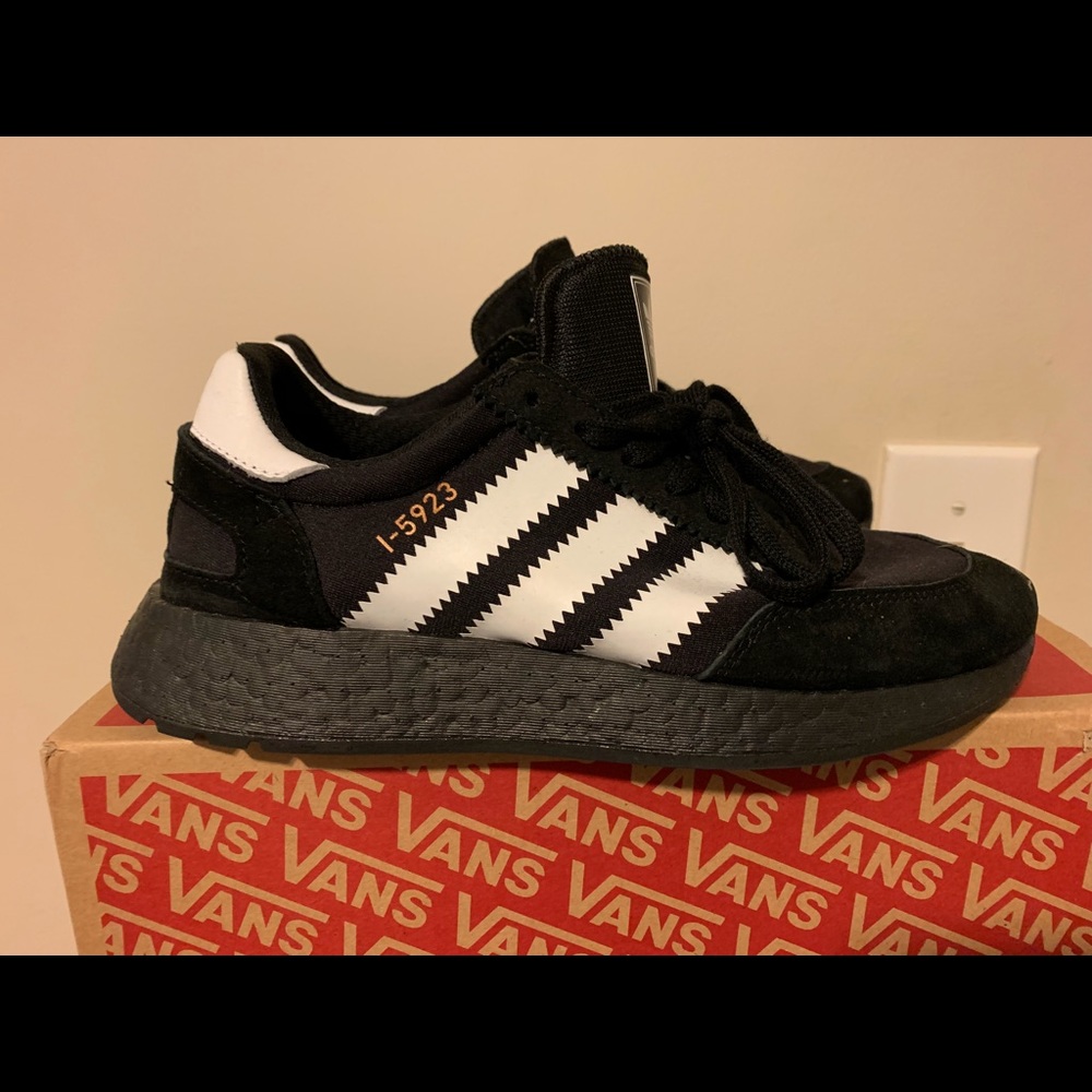 Adidas I-5923